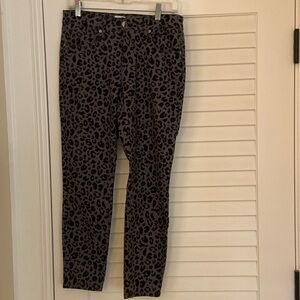 Euc royalty cutte jeans size 10